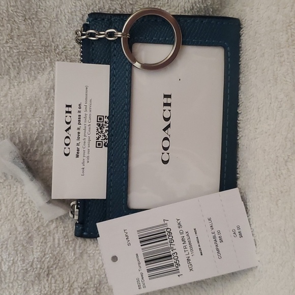 **Authentic Coach dark turquoise id/card holder - Picture 3 of 5